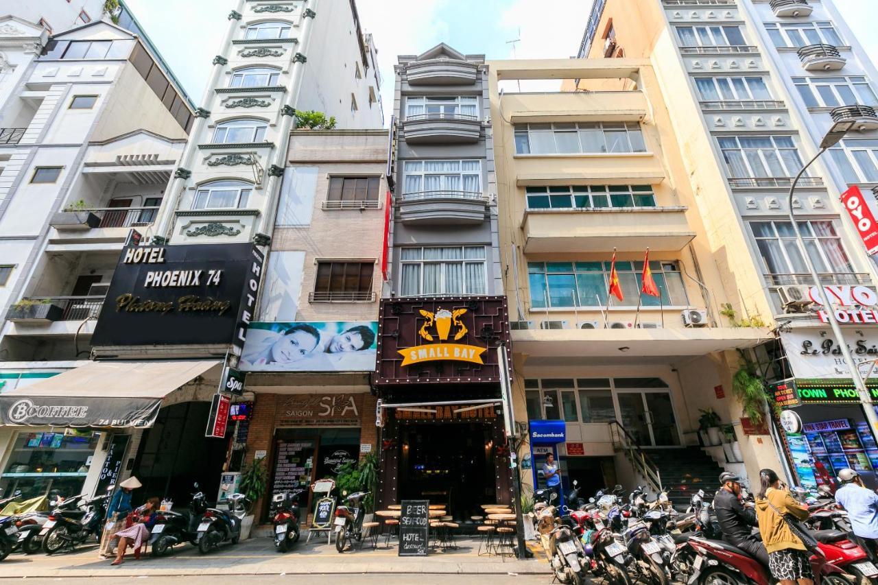Oyo 438 Small Bay Hotel Ho Chi Minh City Exterior photo